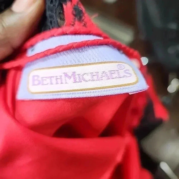 Beth Michaels Vintage Red sexy slip dress. Size Medium - Picture 5 of 5